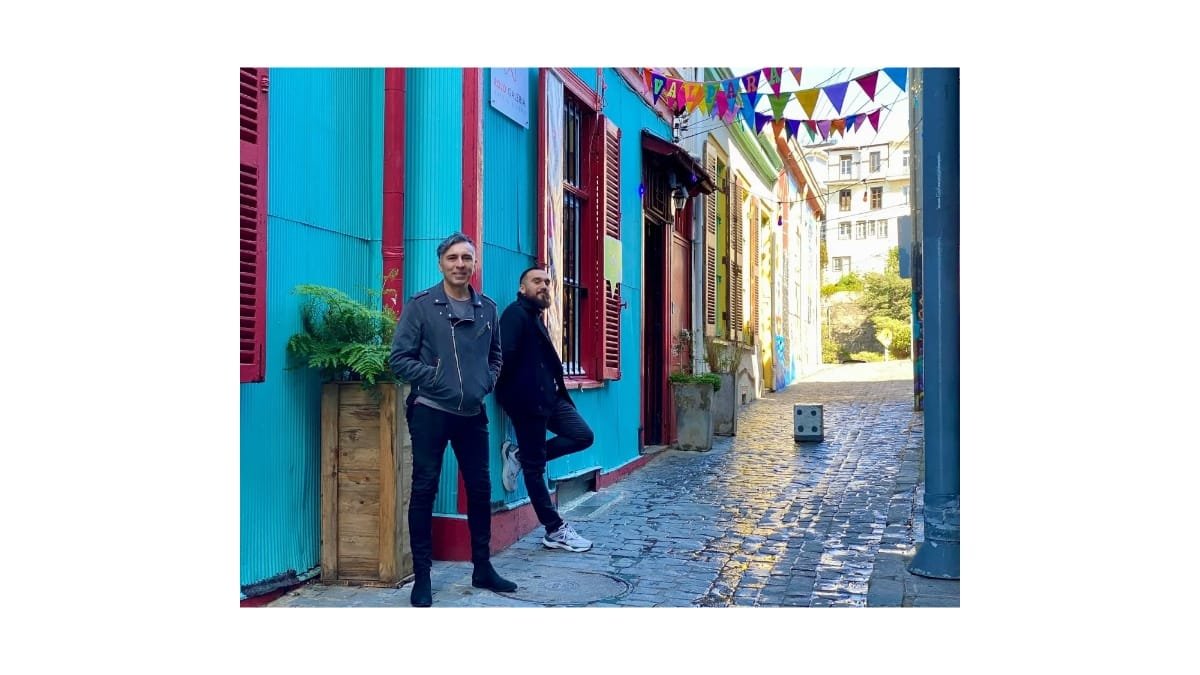 Art, Sea, and Wine  in Santiago | Chile Private Tour
