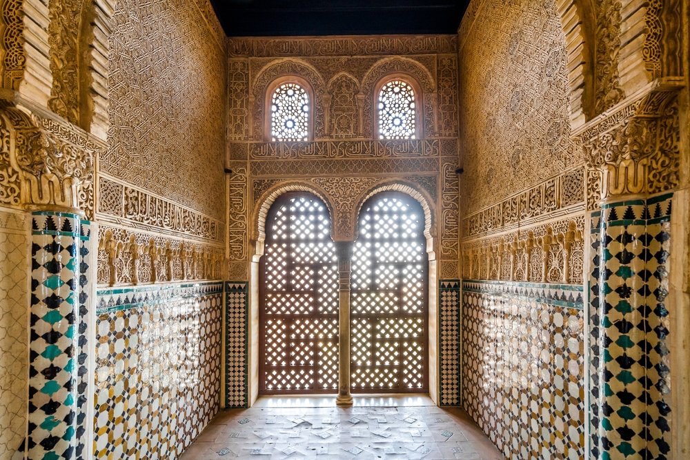 The Alhambra with a Historian in Granada