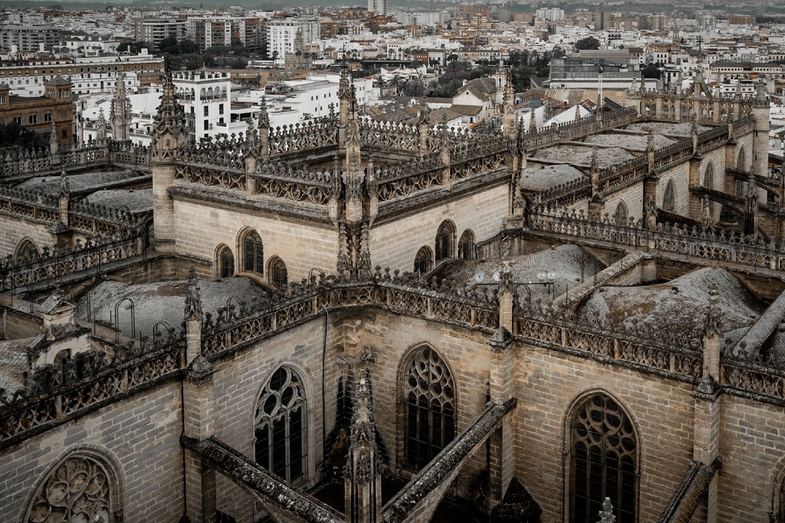 The Royal and the Sacred in Seville
