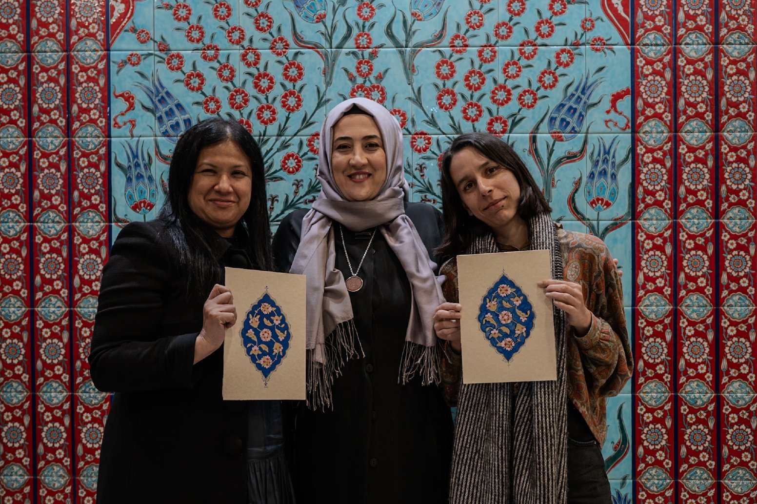 Tezhip Gold Mastery by Şeyma in İstanbul | Türkiye Private Tour