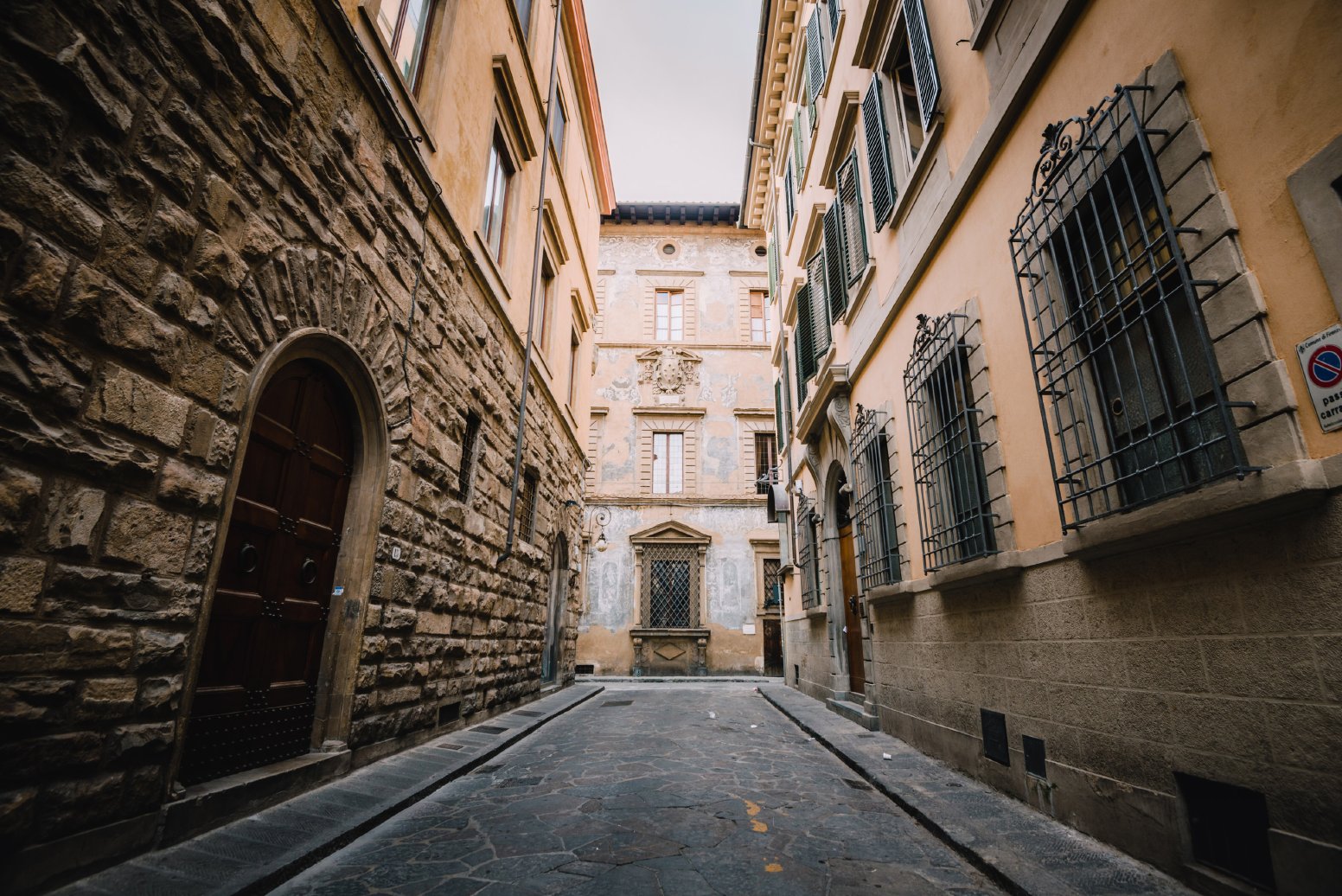 Walking into Dante’s Inferno in Florence | Italy Private Tour