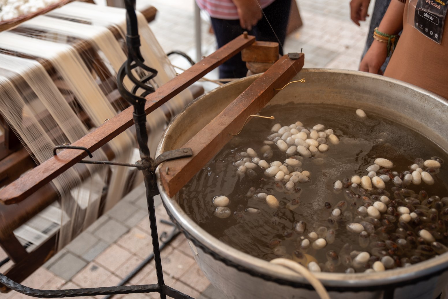 The Threads of the Silk Route in İstanbul | Türkiye Private Tour