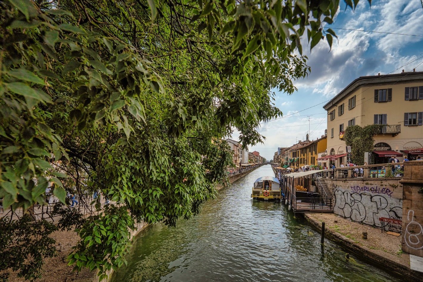 The Glow of the Navigli in Milan | Italy Private Tour