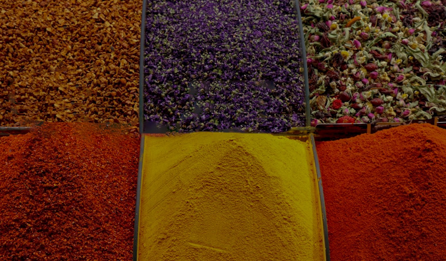 A Mouthful of Spices in İstanbul | Türkiye Private Tour