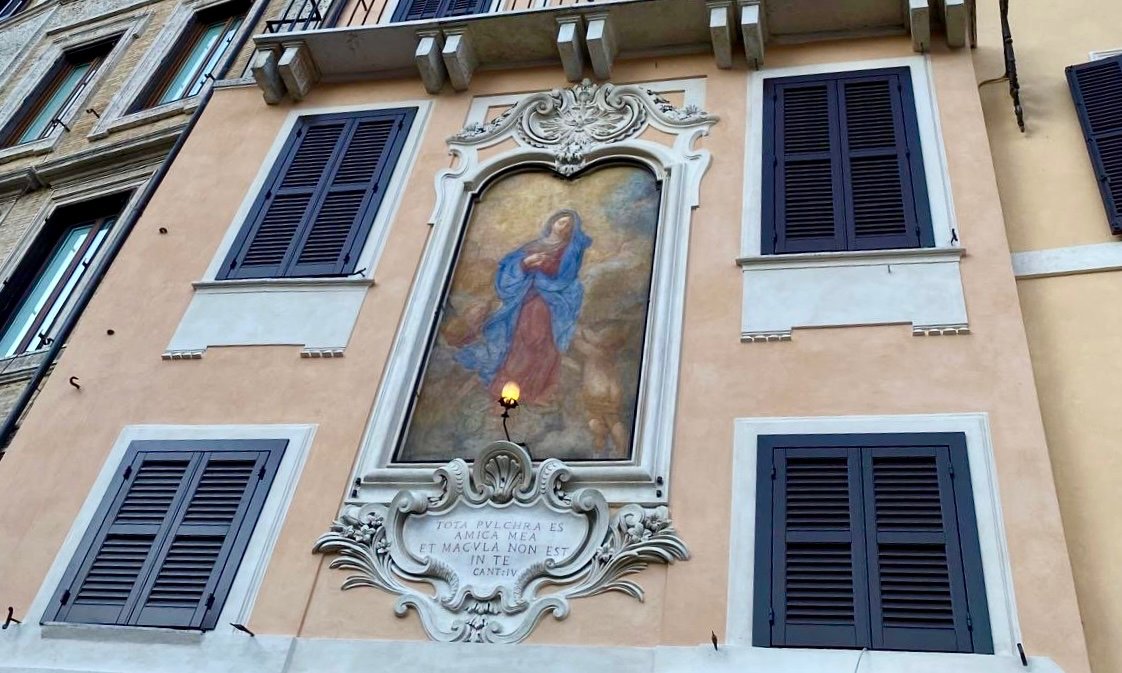 Silent Guardians of Rome in Rome | Italy Private Tour