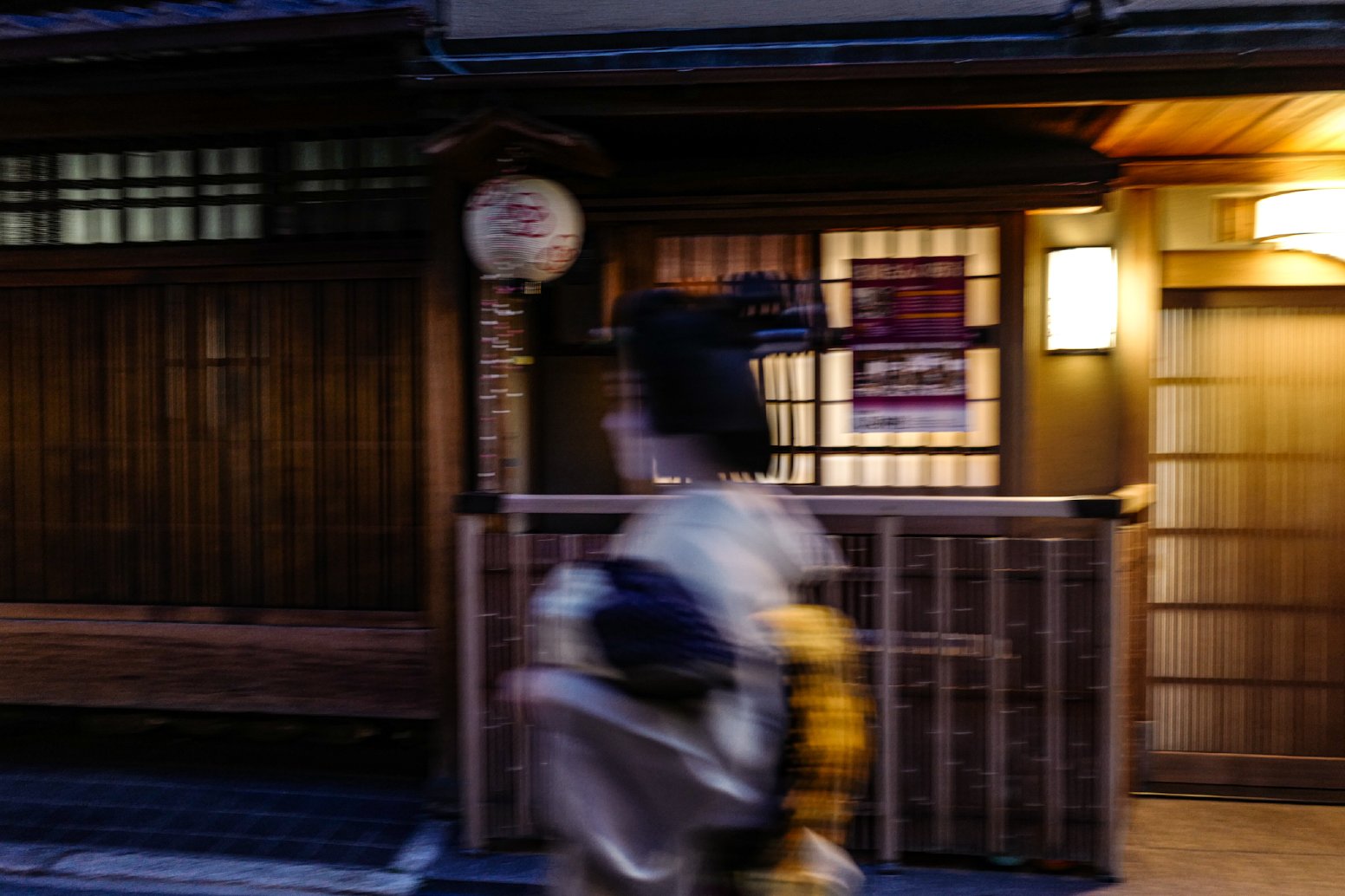 A Conversation With A Maiko in Kyoto | Japan Private Tour