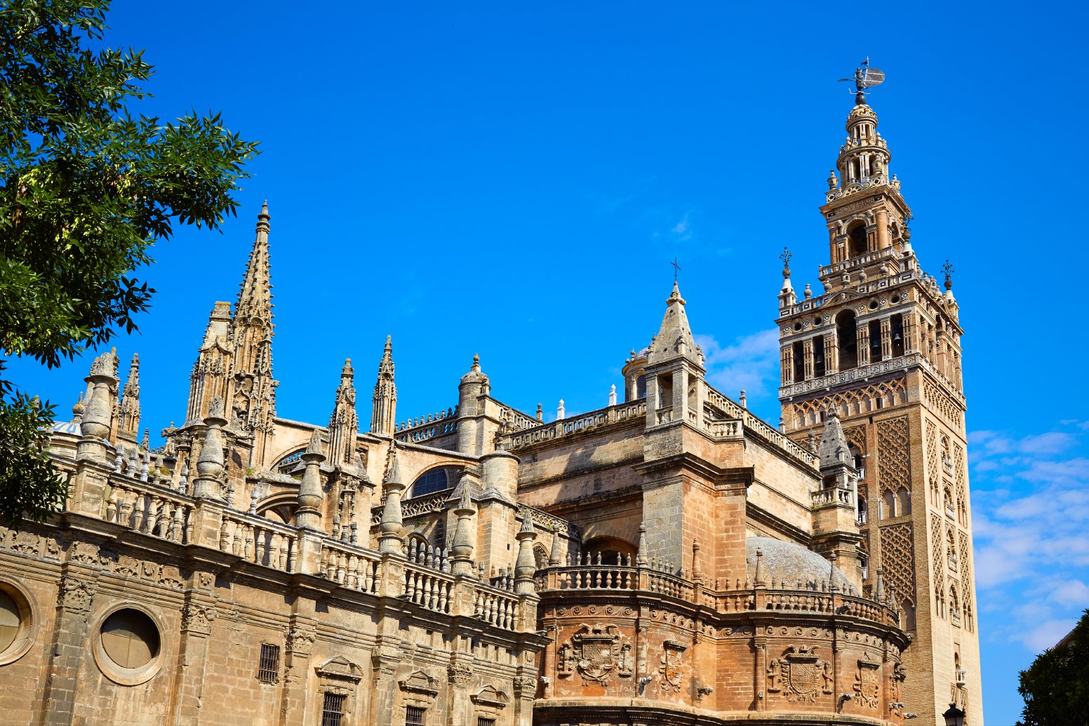 The Royal and the Sacred in Seville