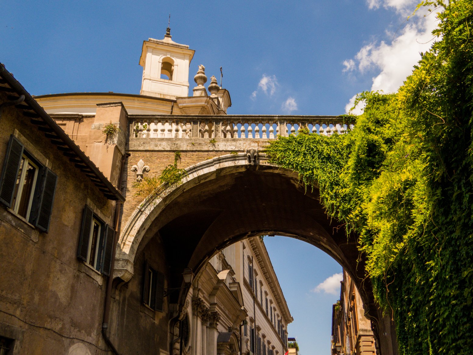 Run With Michelangelo in Rome | Italy Private Tour