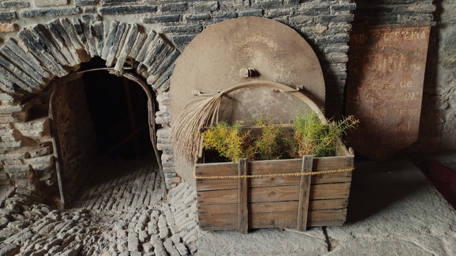 A Baptism of Clay in Granada | Spain Private Tour