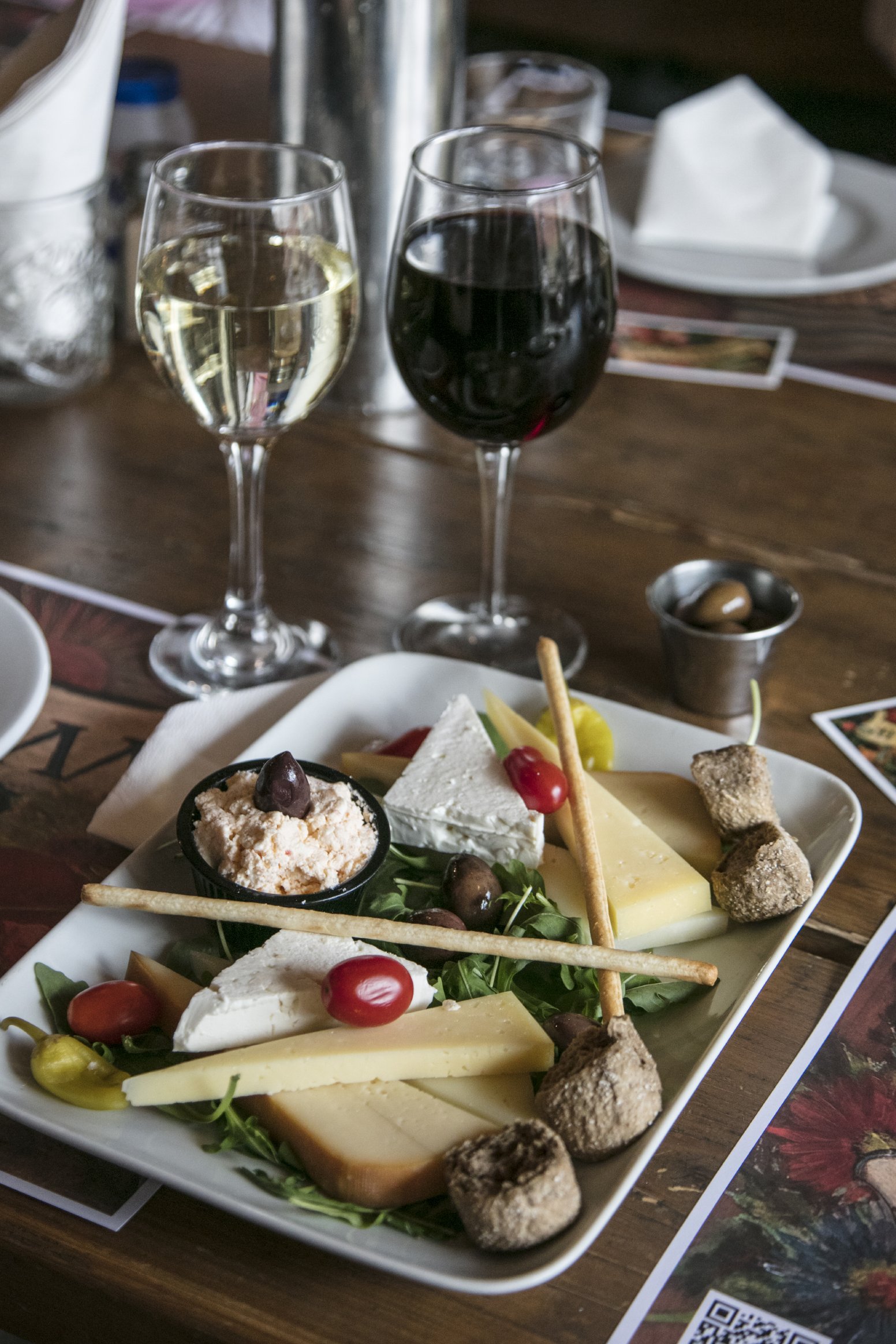A Walking Feast of Athens in Athens | Greece Shared Tour