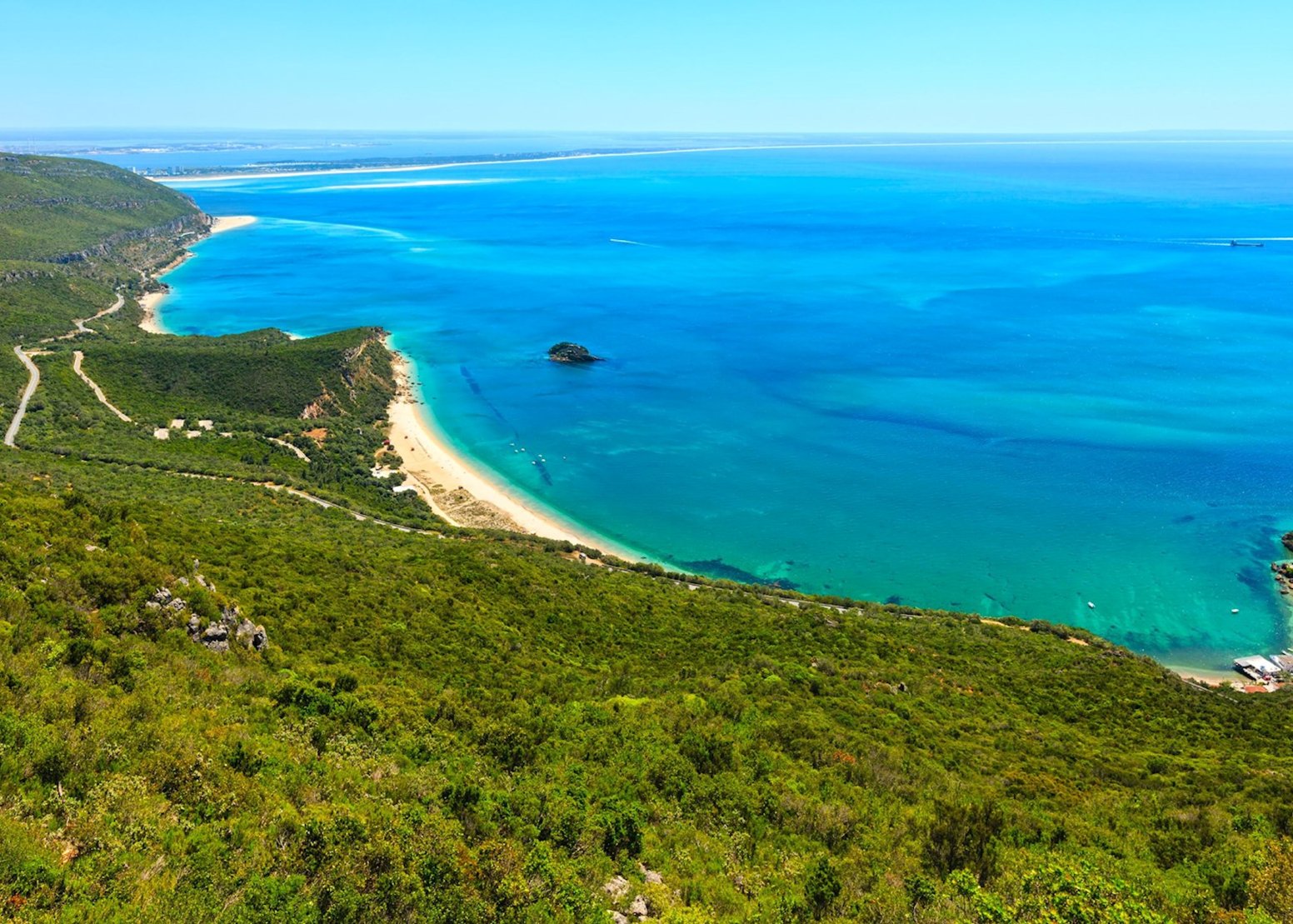 A Walking/Driving Safari in Arrábida​​ in Sesimbra | Portugal Private Tour