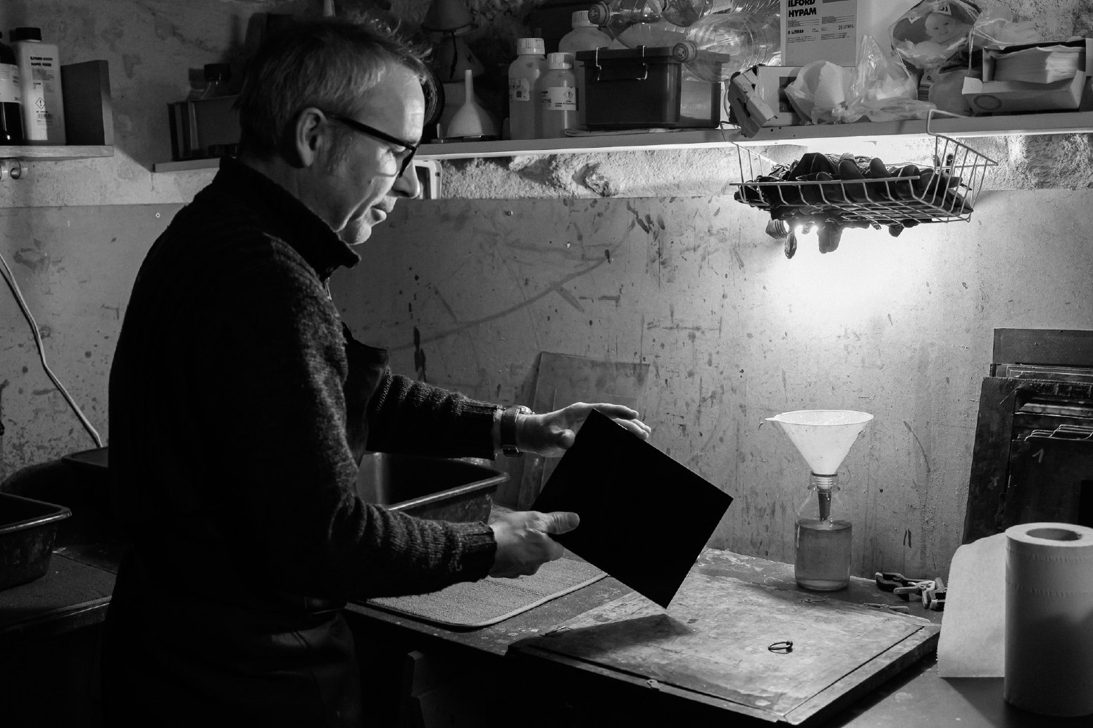 Fixing Time in Saint-Michel in Bordeaux | France Private Tour