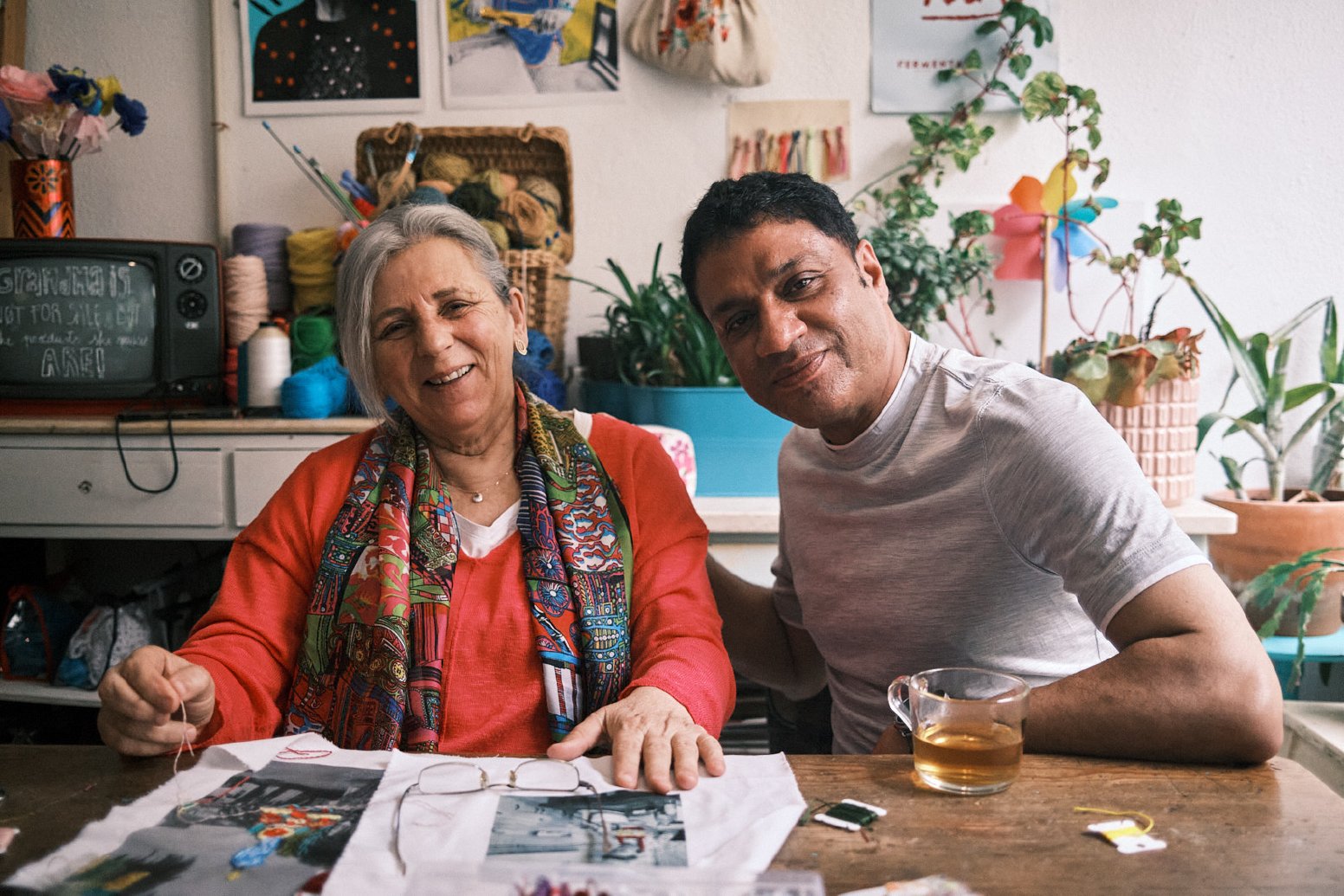 Meeting with Grannies in Lisbon | Portugal Private Tour